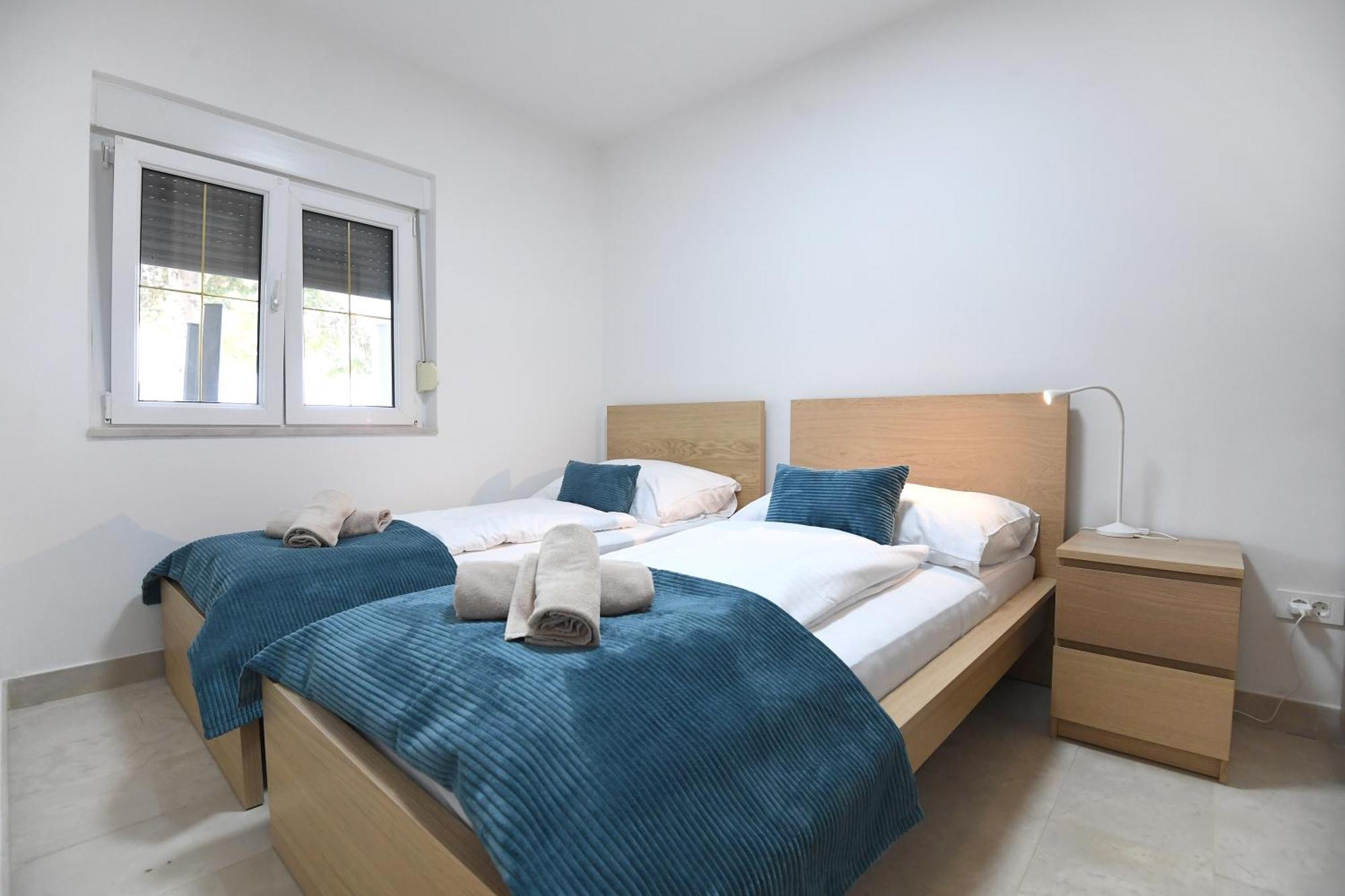Bibinje Apartments Bagian luar foto